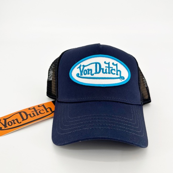 NWT Von Dutch Embroidered Logo Snap Back Trucker Hat - Picture 1 of 4